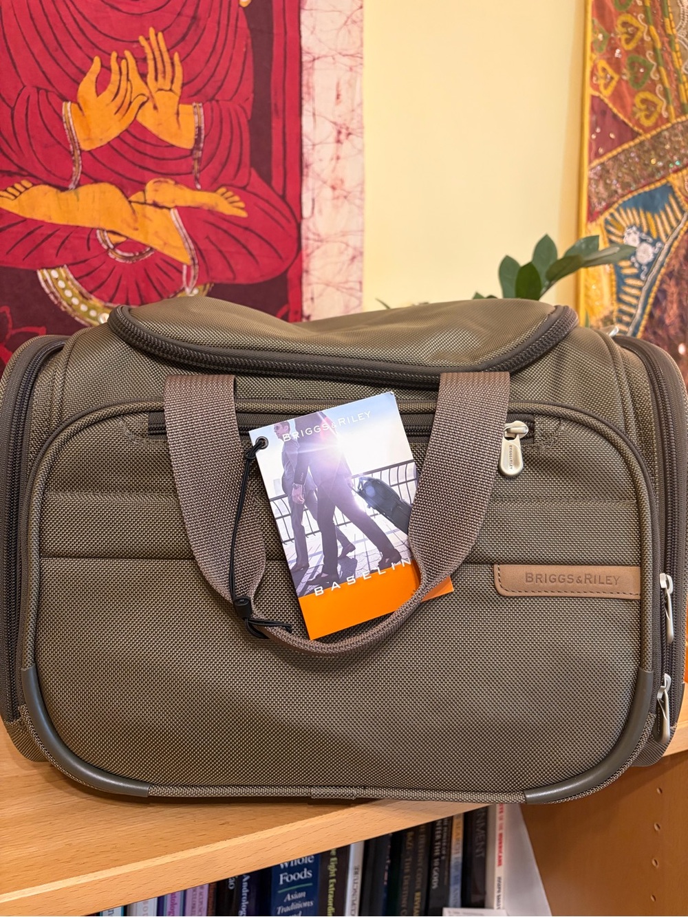 NWT Briggs And Riley Baseline Cabin Duffle 16" Olive Green Business Travel